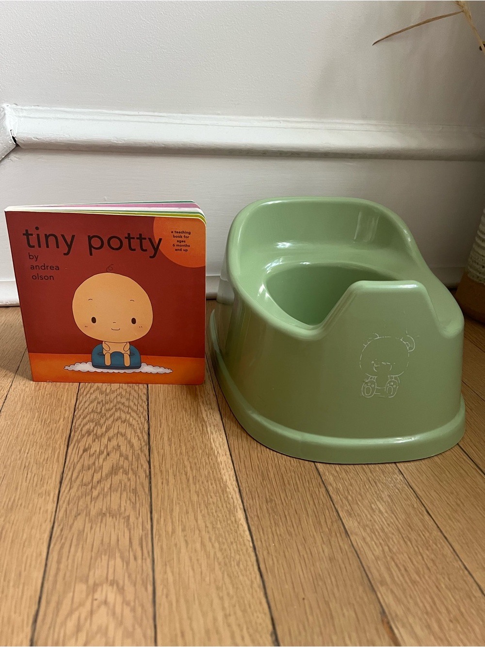 Tiny Potty | Tiny Potty Boardbook + Baby/Toddler Potty for 6+ months and Up